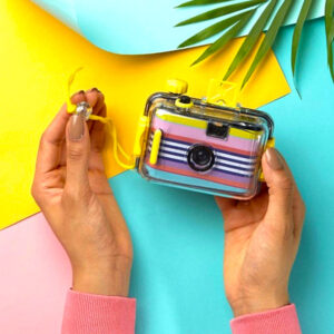 SUNNYLIFE-UNDERWATER-CAMERA